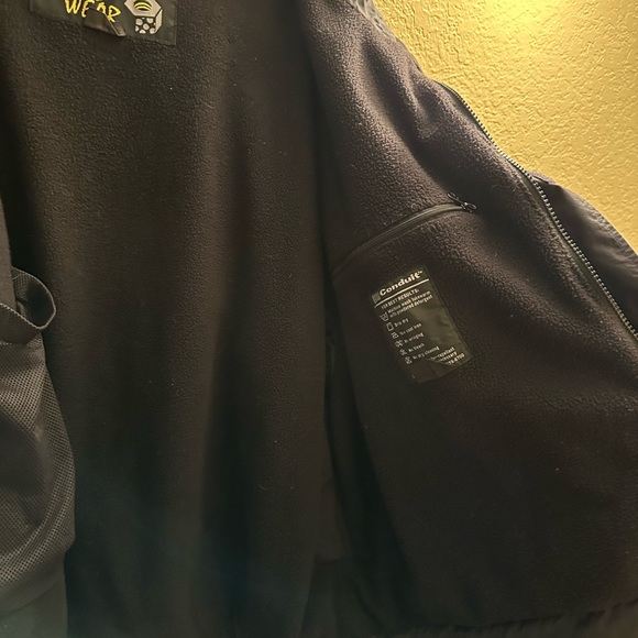 Mountain Hardwear Conduit Jacket - Picture 14 of 14